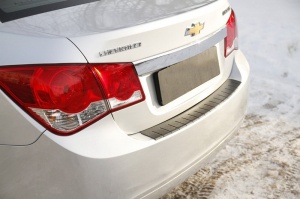 Накладка на задний бампер для Chevrolet Cruze 2009+ | шагрень