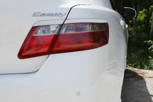 Накладки на задние фонари (реснички) для Toyota Camry V40 2009-2011 | глянец (под покраску)