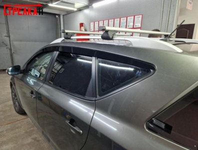 Дефлекторы Kia Ceed 1 (ED) универсал 2007-2012 | из 6 частей, премиум, плоские, 2D