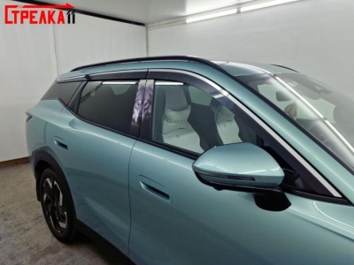 Дефлекторы Омода С7 | с хром молдингом, из 6 частей, премиум, плоские, 2D