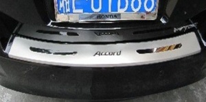 Накладка на задний бампер, нерж., с логотипом для HONDA Accord 8