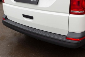 Накладка на задний бампер Volkswagen T6 2015+ (Caravelle, Multivan, Transporter) | шагрень