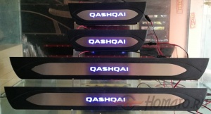 Накладки на дверные пороги с LED подсветкой для Nissan Qashqai 07+/10+/14+/19+ | нержавейка, с логотипом