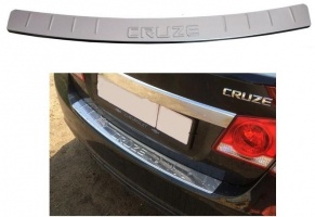 Накладка на задний бампер для Шевроле Круз 2014+ седан | зеркальная нержавейка