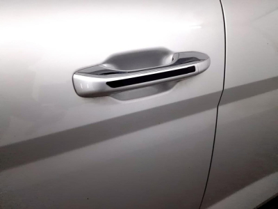 Накладки на ручки дверей для Солярис HC 2024+ | 4 штуки, декор